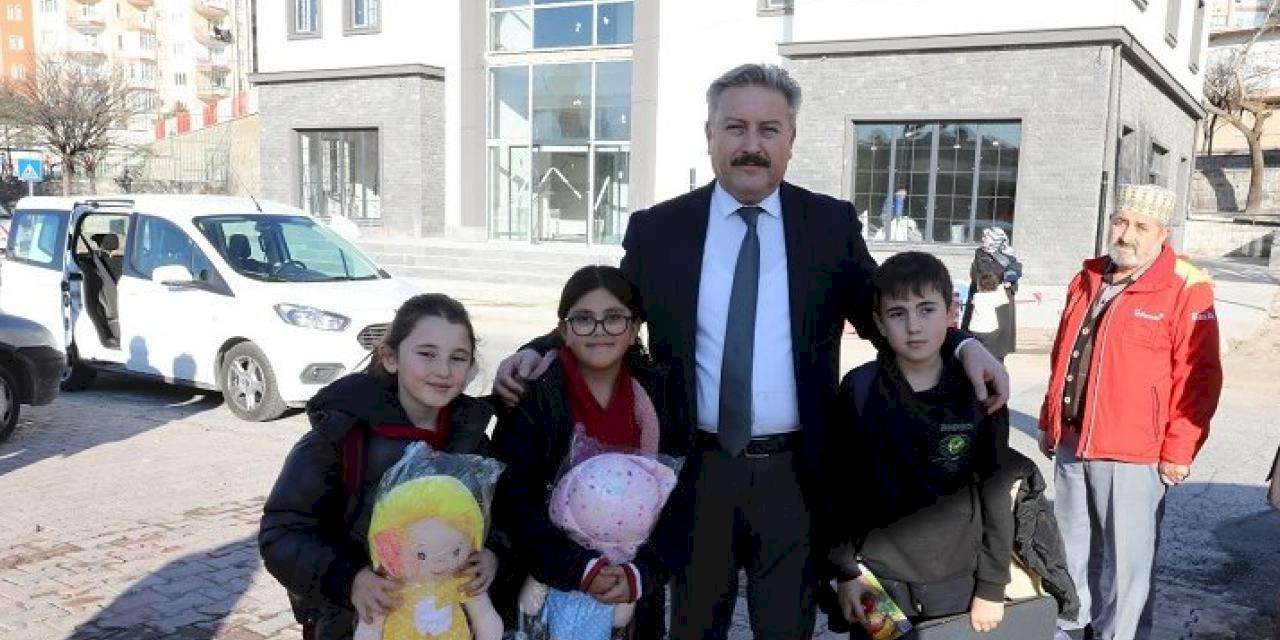 Kayseri Melikgazi'de gençler mutlu oluyor