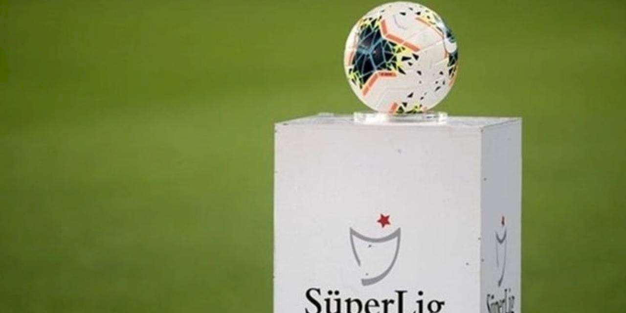 Süper Lig ekibi şokta! İsim hakları satışa çıkarıldı