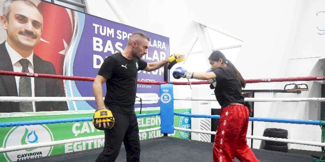 Çayırova'da kış spor okullarında eğitime devam