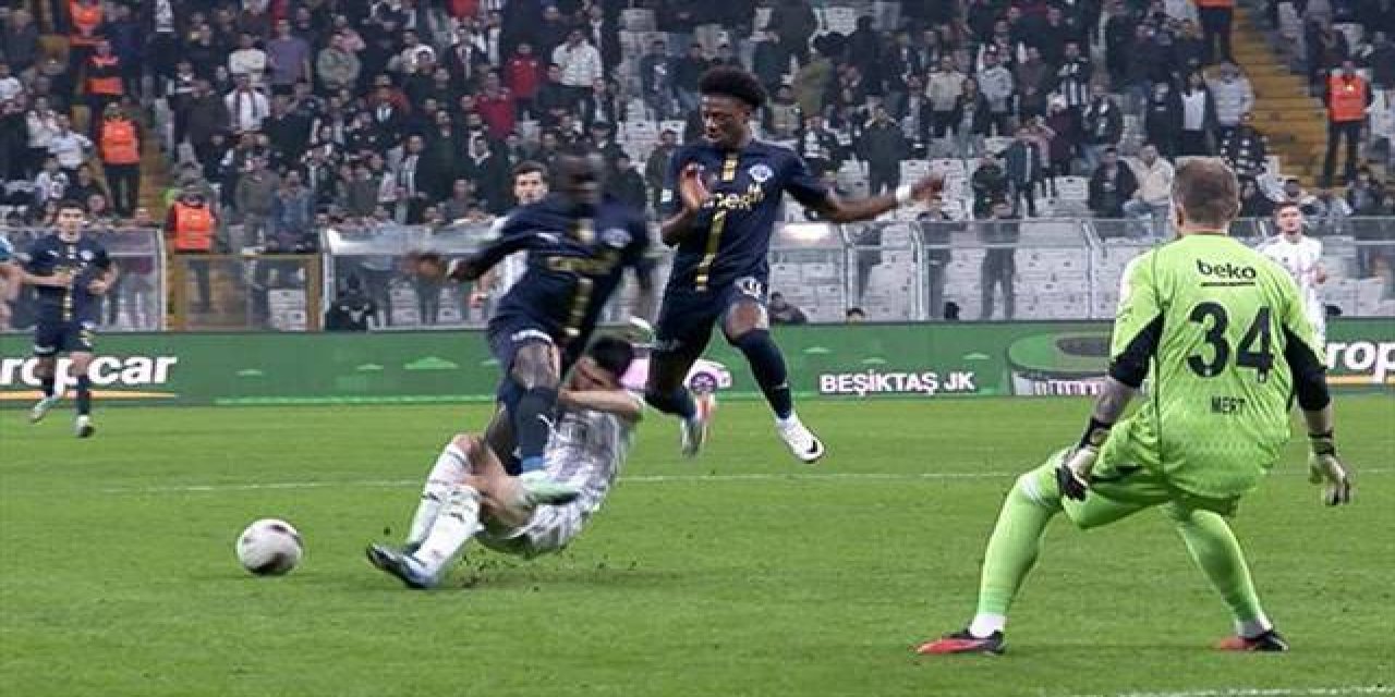 Beşiktaş 1-3 Kasımpaşa (Maç Sonucu) Kartal evinde kayıp!