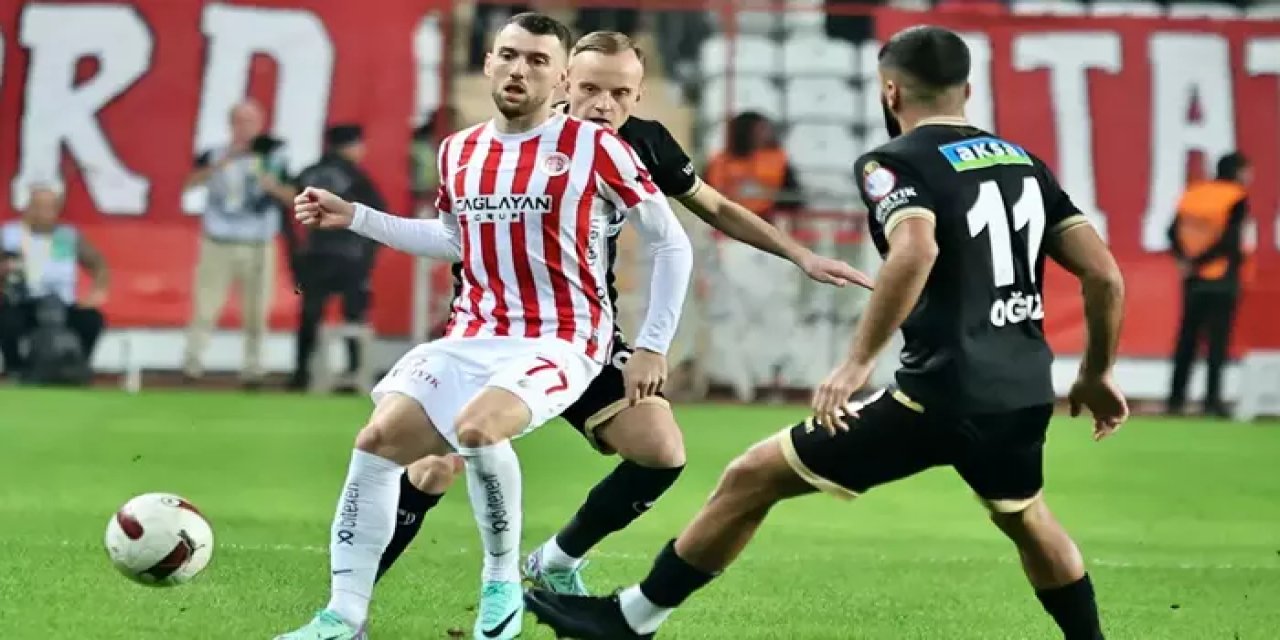 Bitexen Antalyaspor 0-0 Corendon Alanyaspor (Maç Sonucu) Antalyaspor ile Alanyaspor yenişemedi!