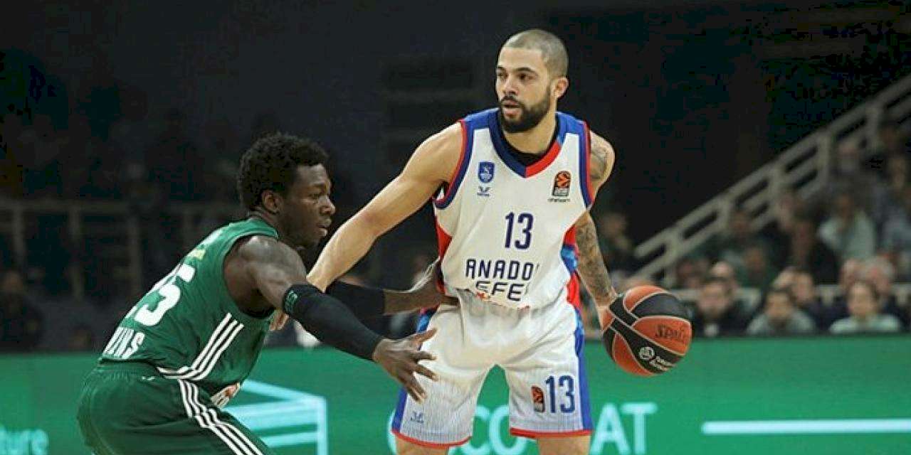 Panathinaikos 83-76 Anadolu Efes (Maç Sonucu) Anadolu Efes Pana'ya karşı kayıp!