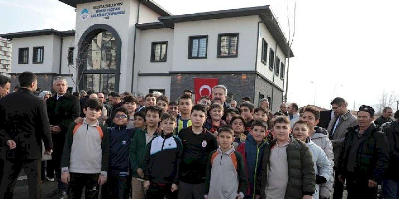 Türkan Yücesan Akıl Küpü Kütüphanesi açıldı