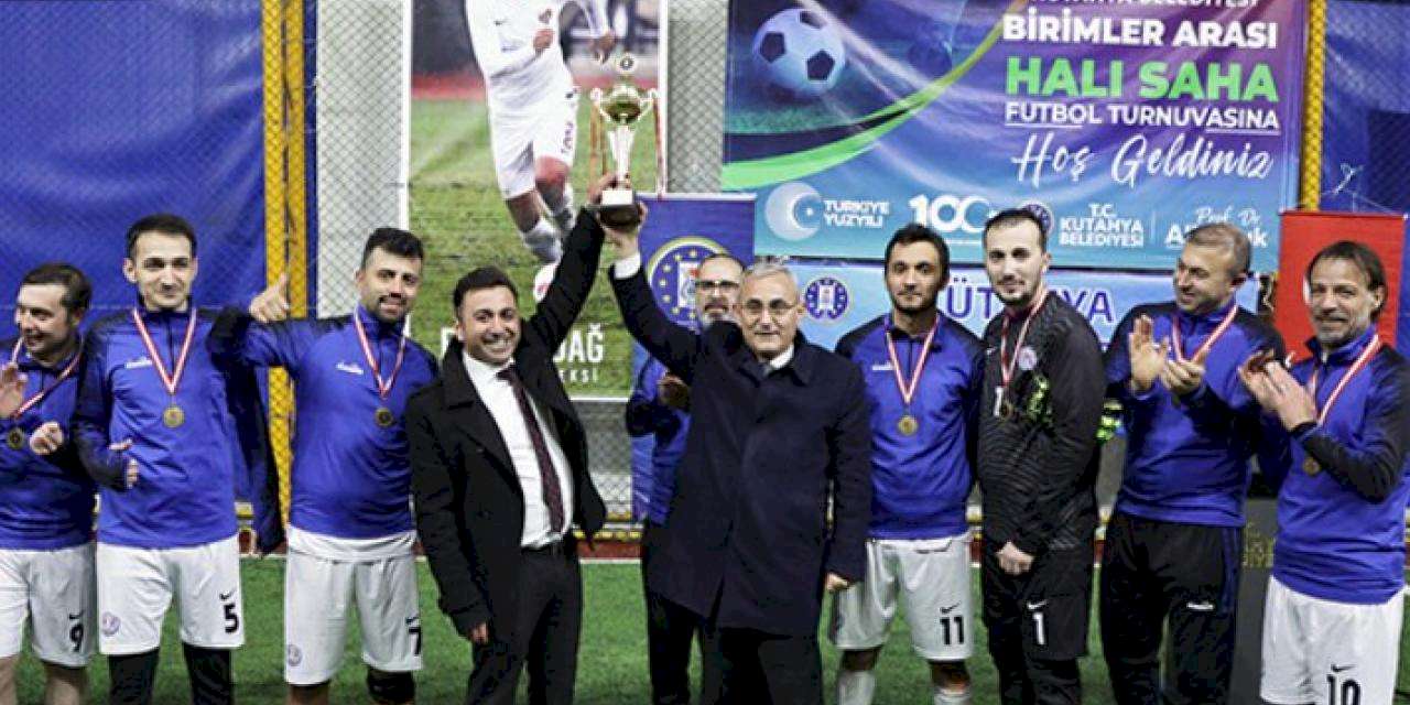 Kütahya'da kurum içi şampiyon Özel Kalem Müdürlüğü