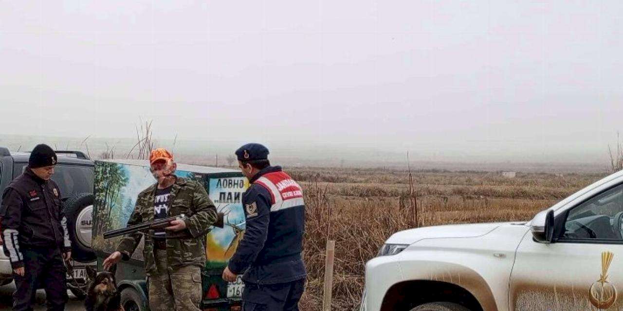 Edirne Jandarması'ndan Gala'da denetimlere devam