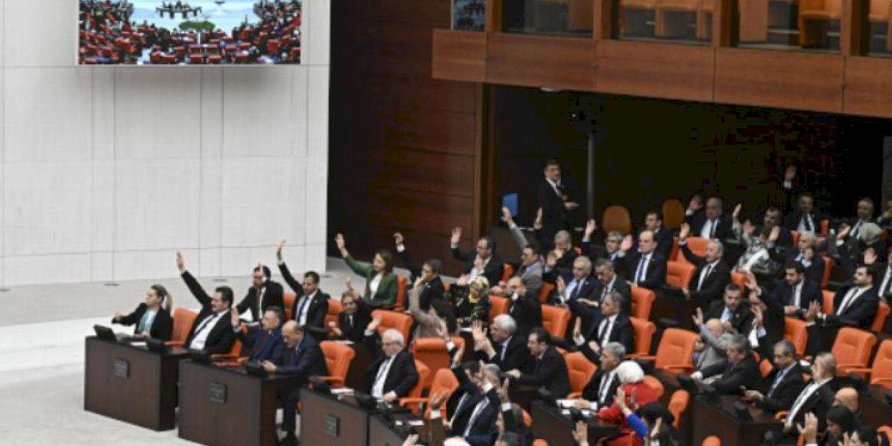 İsveç'in NATO'ya katılımına TBMM onayı