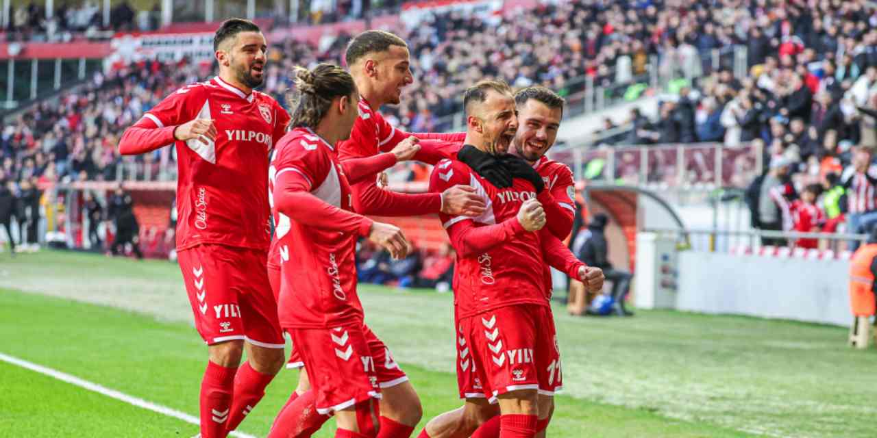 Yılport Samsunspor 2-0 Mondihome Kayserispor (Maç Sonucu) Samsunspor serisini sürdürdü!