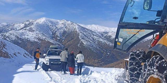 Batman Sason’da yaşlı hastaya 4  saatte ulaşıldı