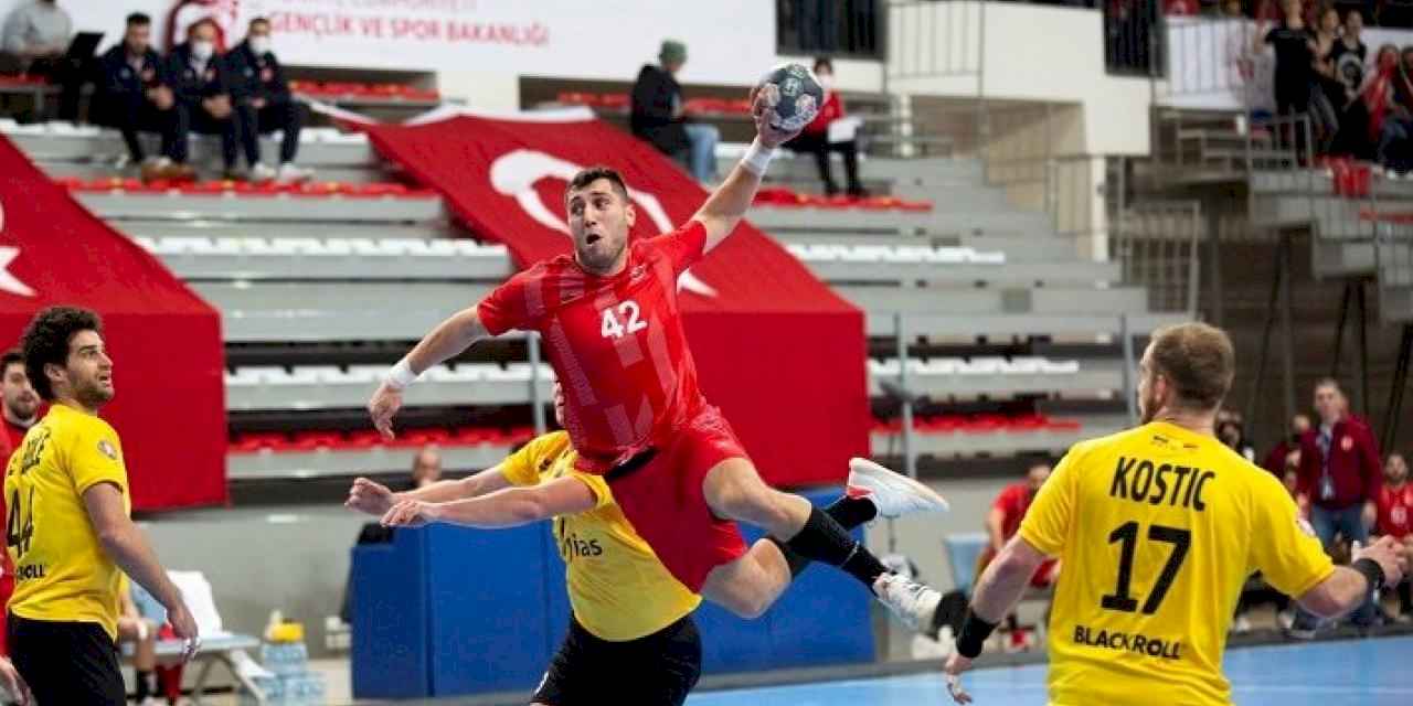 Milli sporcu Cemal Kütahya mezarı başında anılacak