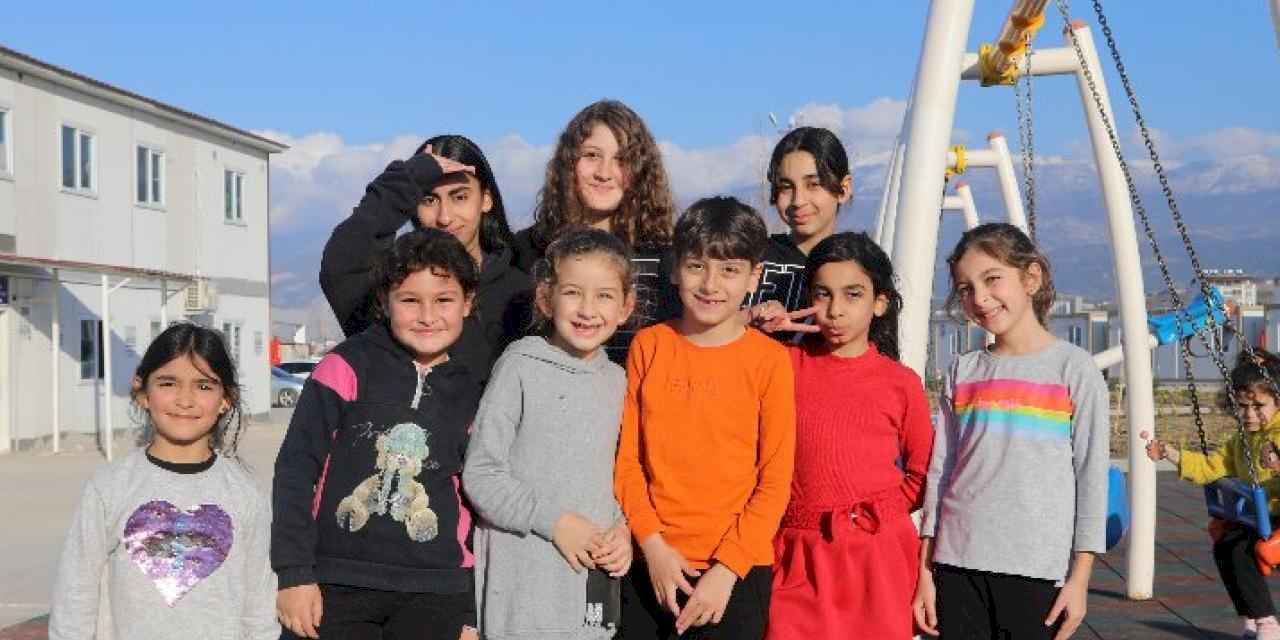 Depremin birinci yıl dönümünde  anlamlı ziyaret