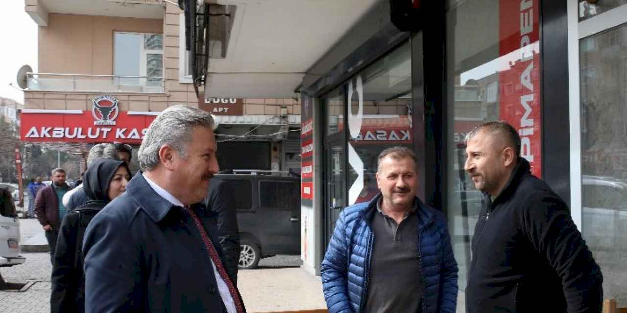 Başkan Palancıoğlu'na Hunat Mahallesi esnafından yoğun ilgi