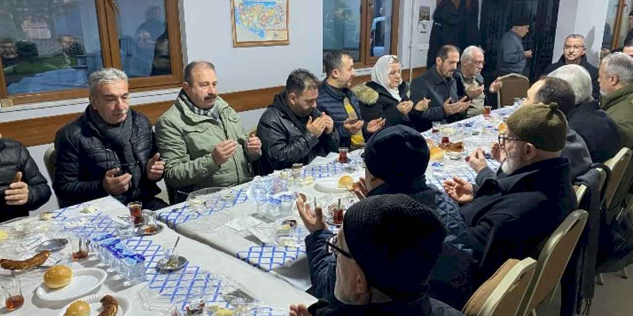 Başkan Hürriyet vatandaşlarla omuz omuza