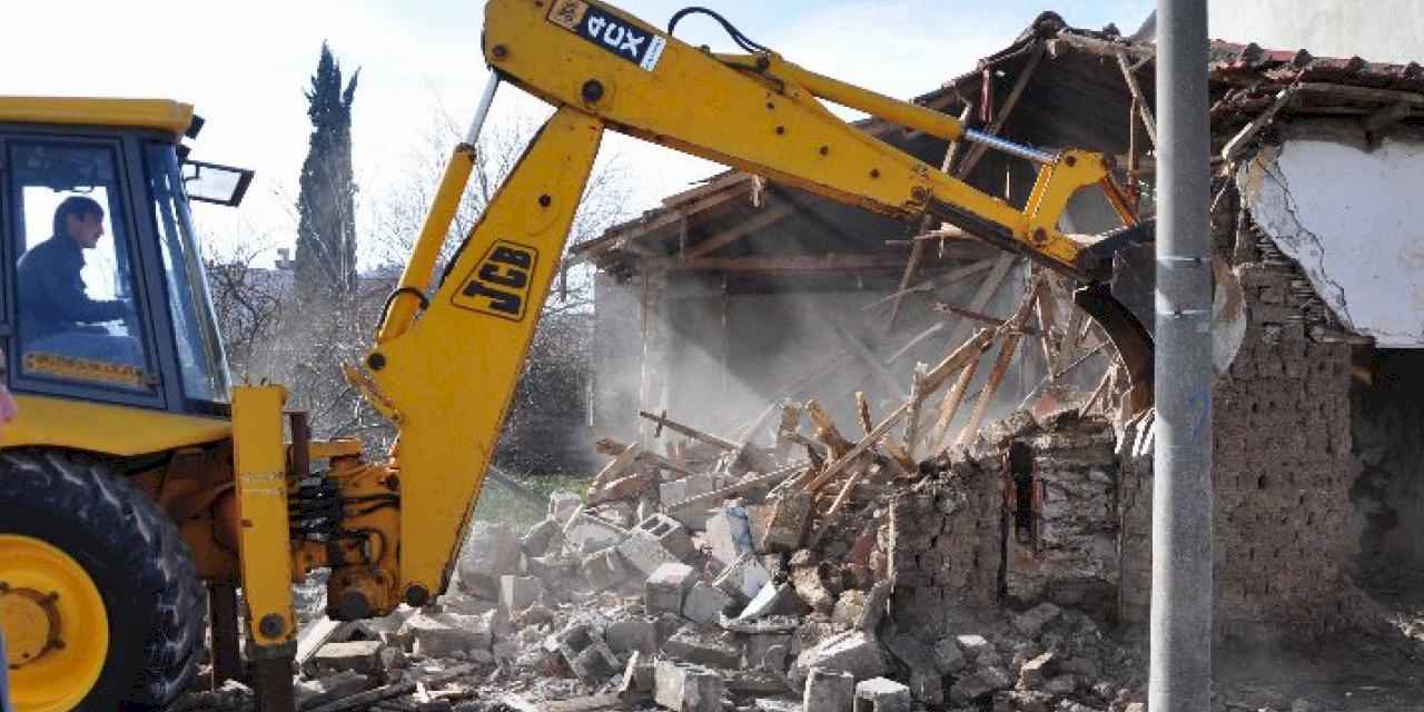 Karacabey’de metruk bina sorununa kökten çözüm