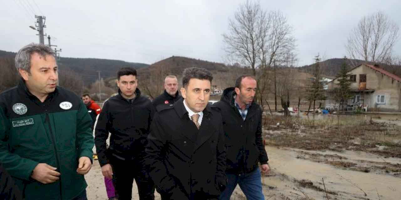 Bilecik Valisi Aygöl'den su baskınının yaşandığı Kurtköy'de inceleme