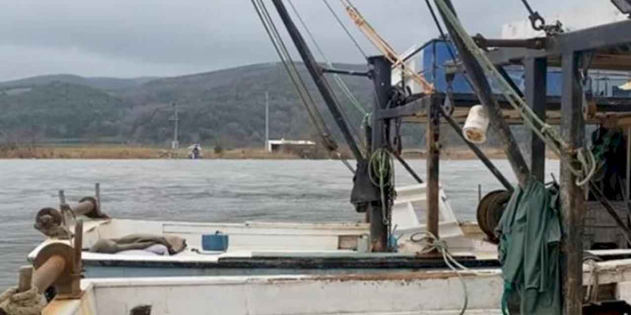 Karacabey Boğazı'nda 400 metre ağa el konuldu