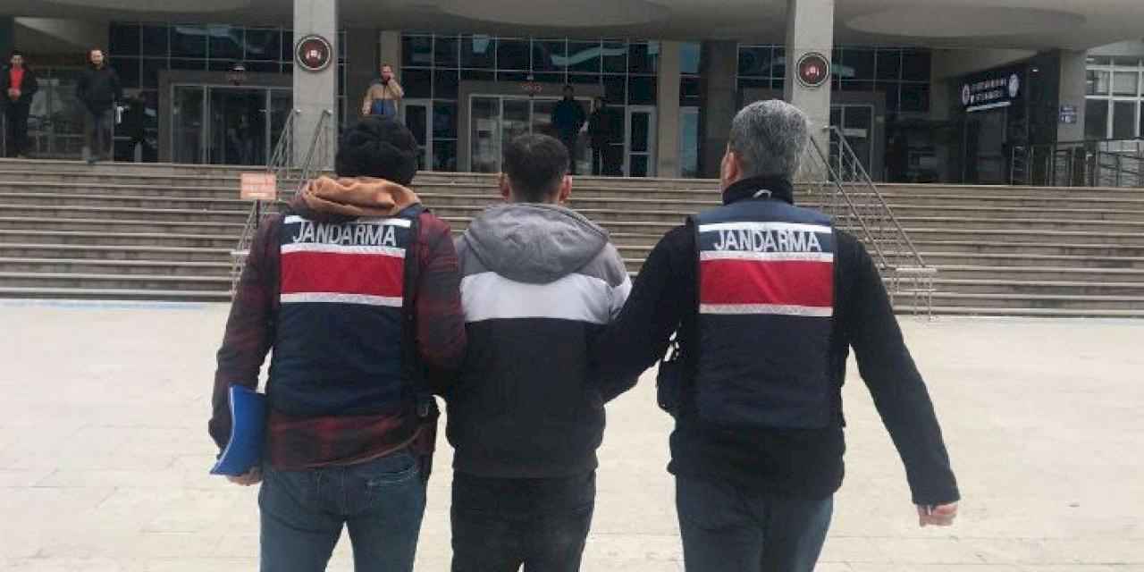 Edirne'de 2 terörist yakalandı