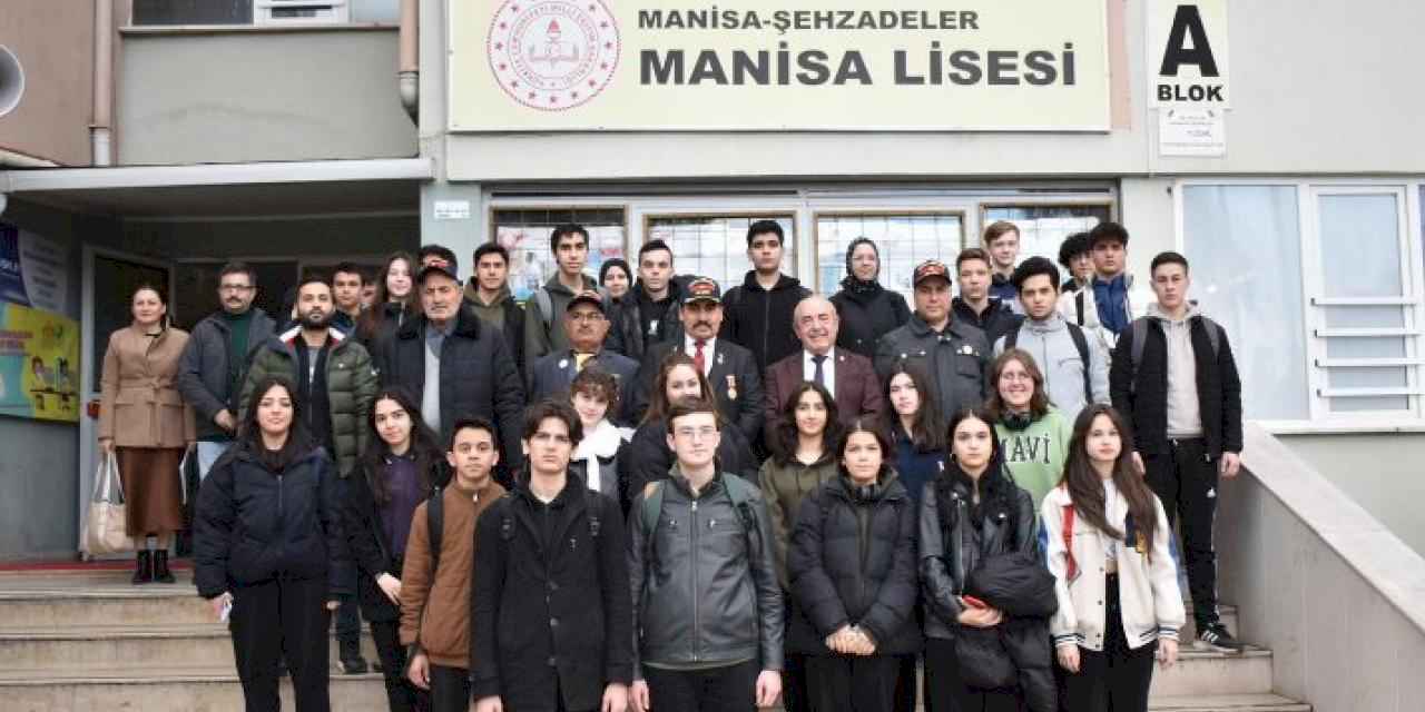 Manisa'da öğrencilere şehitlik ve gazilik kavramları anlatıldı