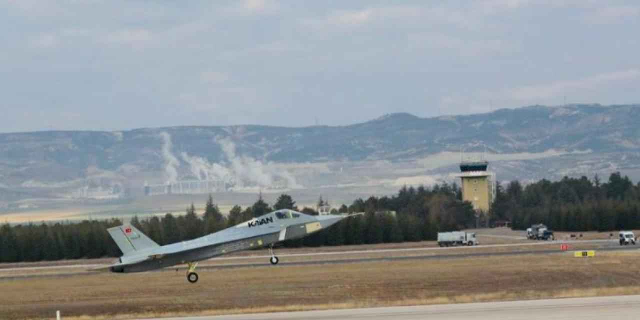'KAAN' gökyüzü ile buluştu