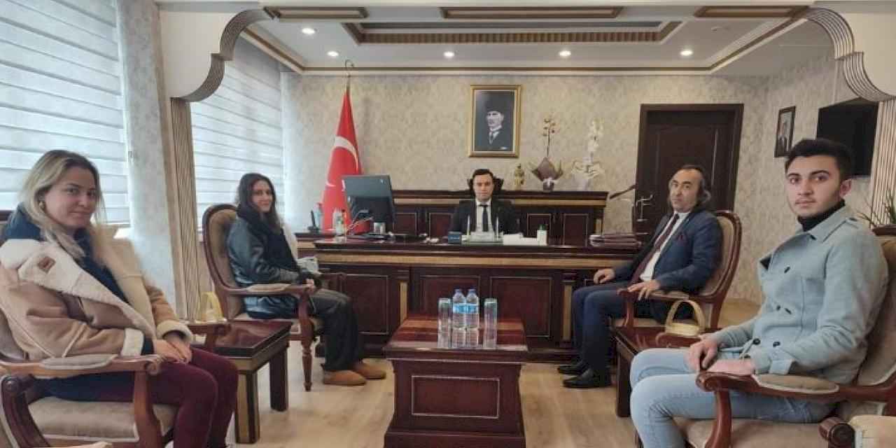 Başkan Aydoğmuş Kaymakam Nezir'i makamında ziyaret etti