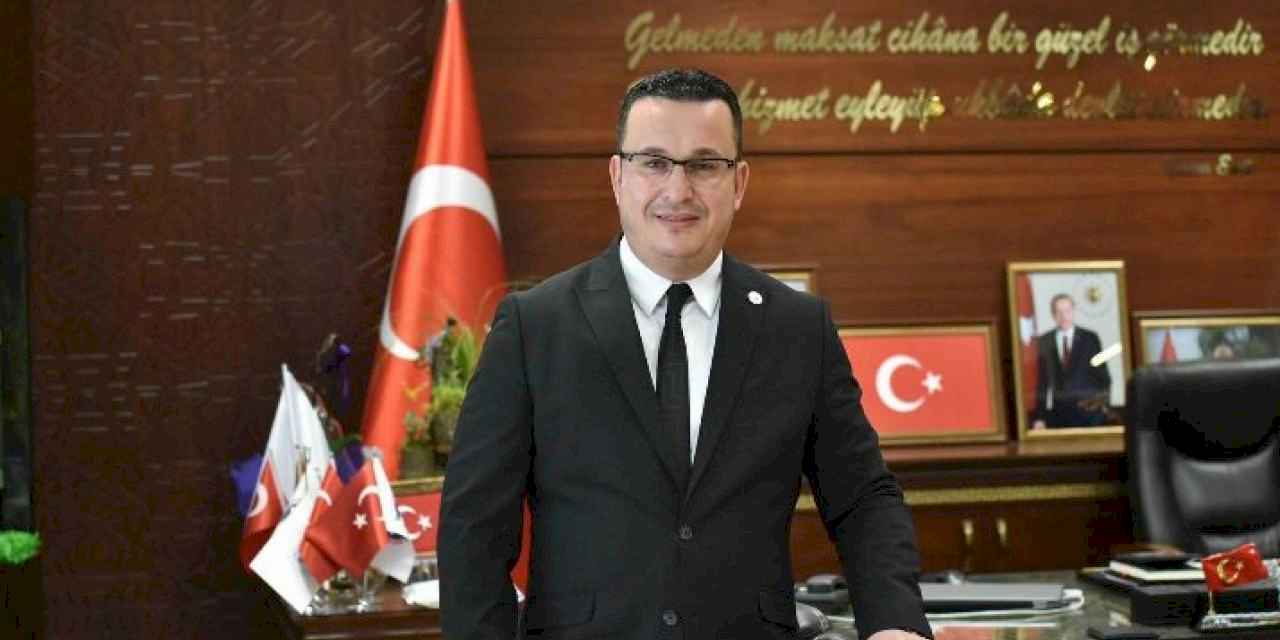 Başkan Mehmet Kanar'dan Berat Kandili mesajı