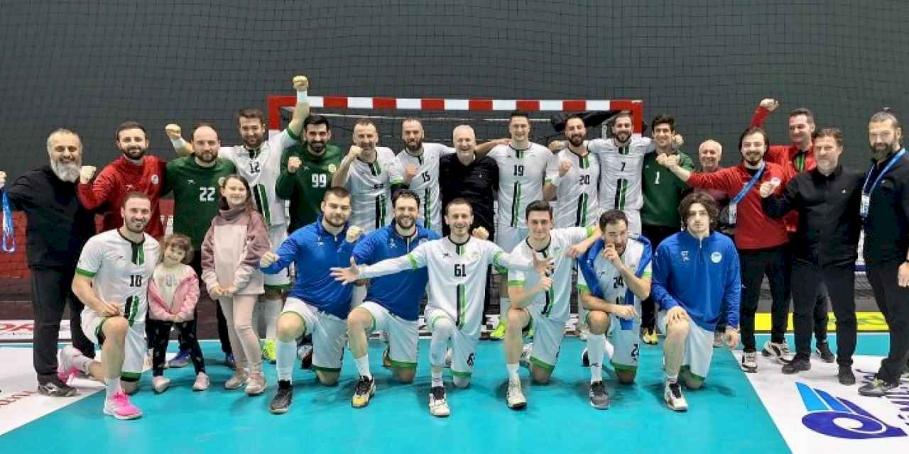 Sakarya Büyükşehir hentboldeki galibiyeti İstanbul’da sürdürdü