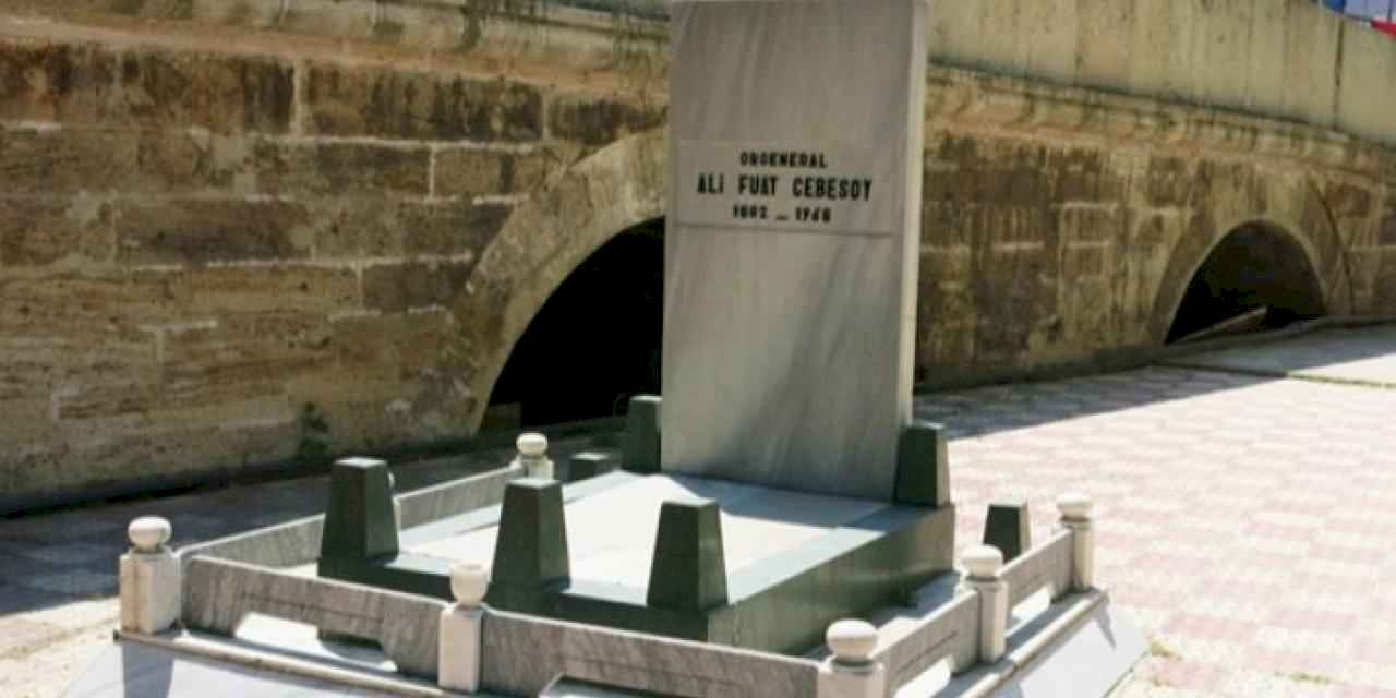 Ali Fuat Cebesoy’un mezarı nerede? Tartışma konusu oldu!