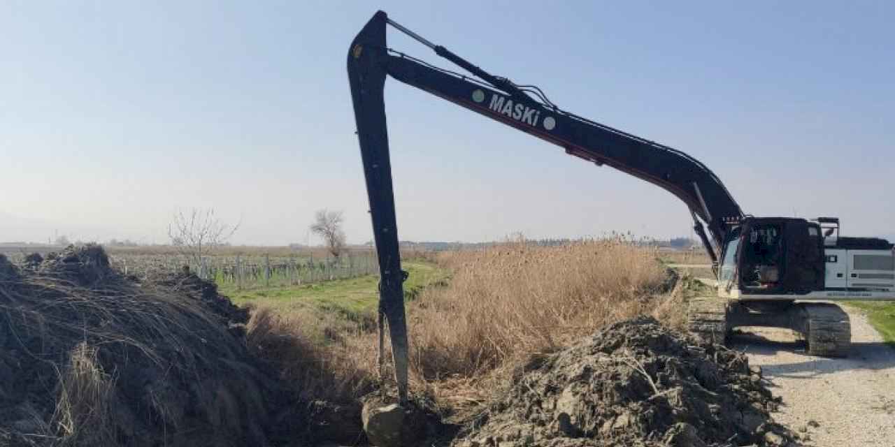  Manisa genelinde dere temizlikleri sürüyor