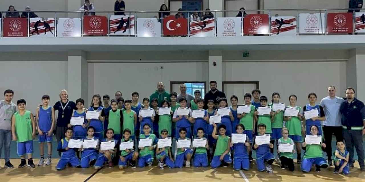 Diyarbakır’da TOFAŞ Basketbol Kampı’na yoğun ilgi