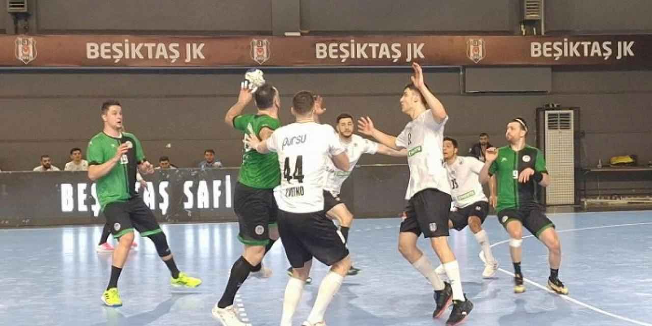 Sakarya hentbol liderliğini Beşiktaş’tan aldı