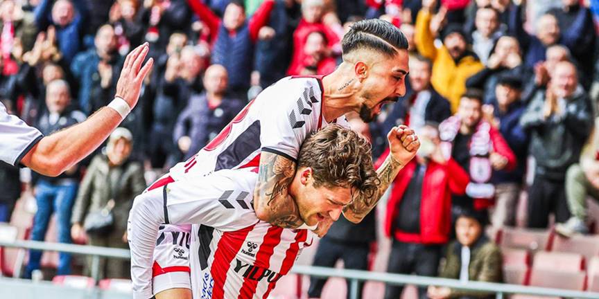 Yılport Samsunspor 2-1 MKE Ankaragücü (Maç Sonucu) Samsun evinde hata yapmadı!