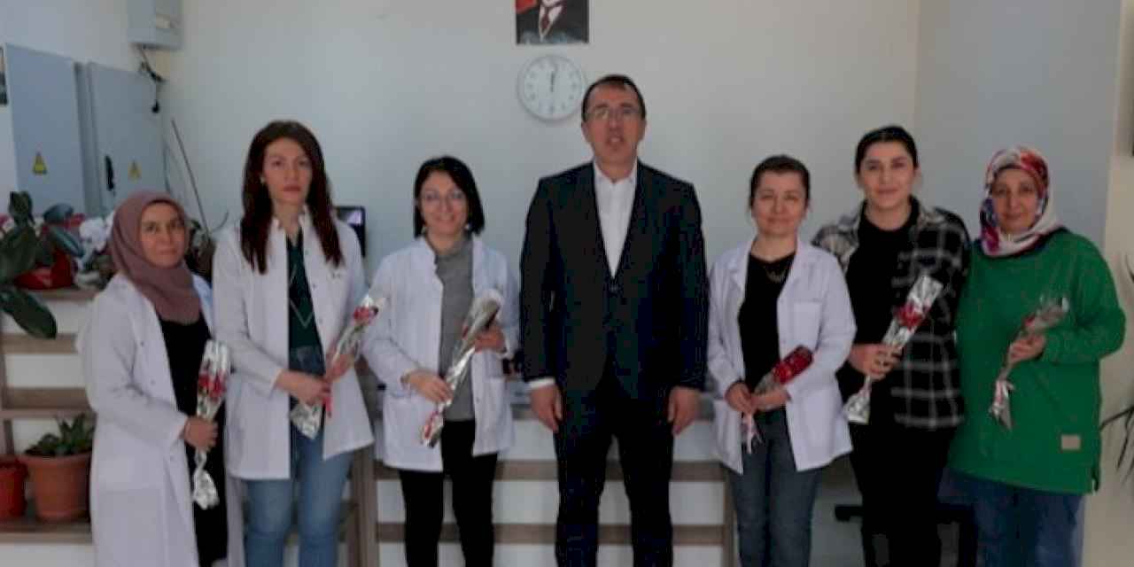 Başkan Savran sağlık çalışanlarının Tıp Bayramı'nı kutladı