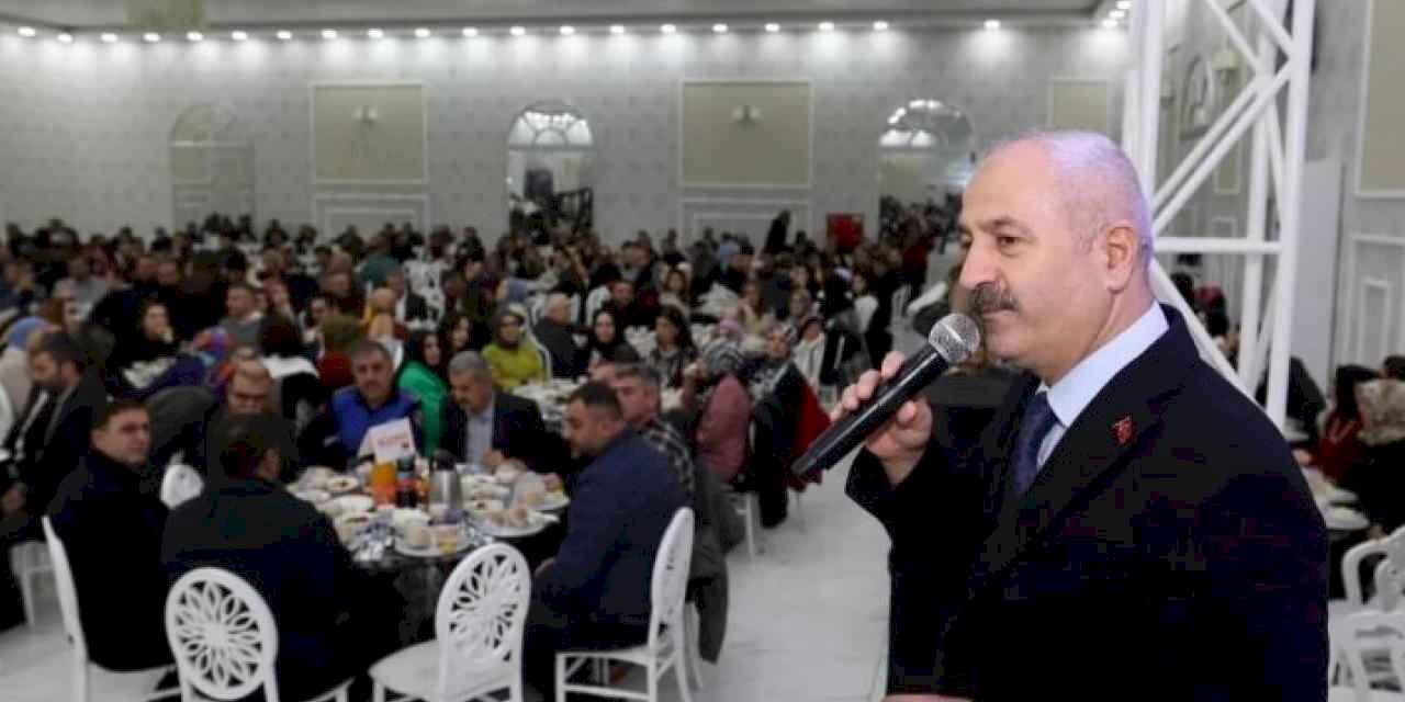 Başkan Büyükgöz mesai arkadaşlarını iftarda ağırladı