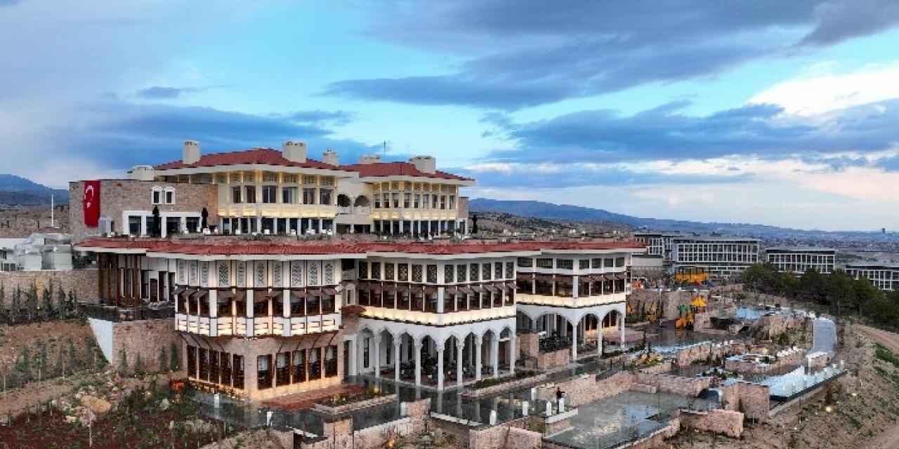 Başkan Altay Akyokuş Kasrı’nda Büyükşehir Meclis Üyeleriyle buluştu