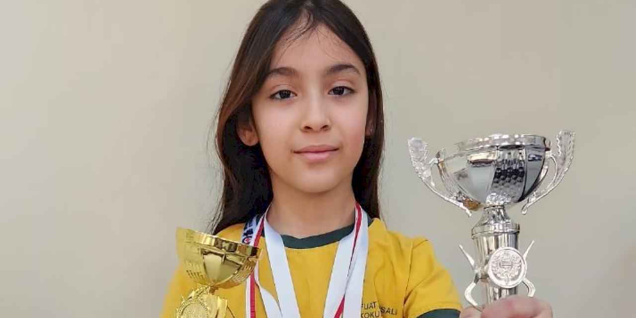 Bursalı Öykü Avrupa'da Türkiye'yi temsil edecek