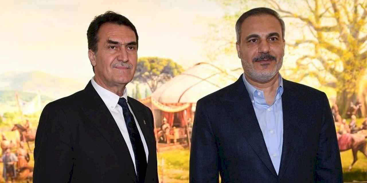 Bakan Fidan, Fetih Müzesi'ni ziyaret etti