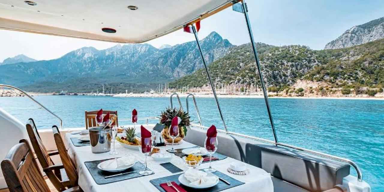 Türk tekneleri görücüye çıkıyor