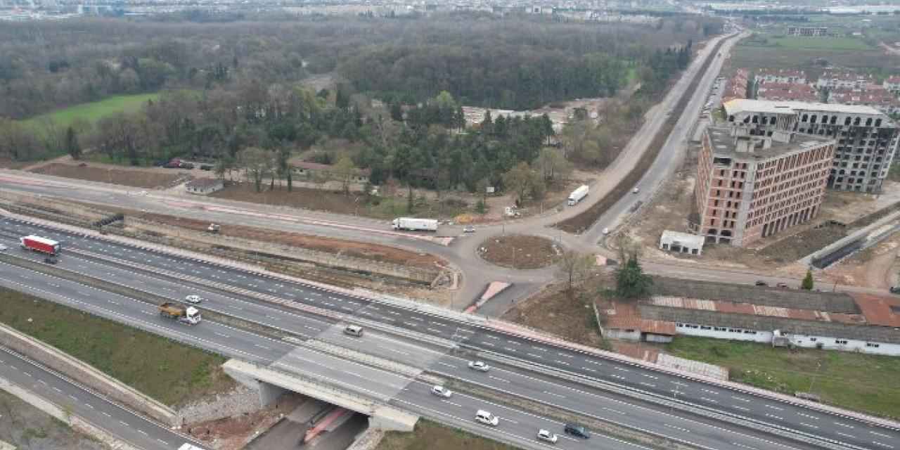 Kocaeli'de stadyum bağlantı yolunda tamamlanan kısımlar trafiğe açıldı