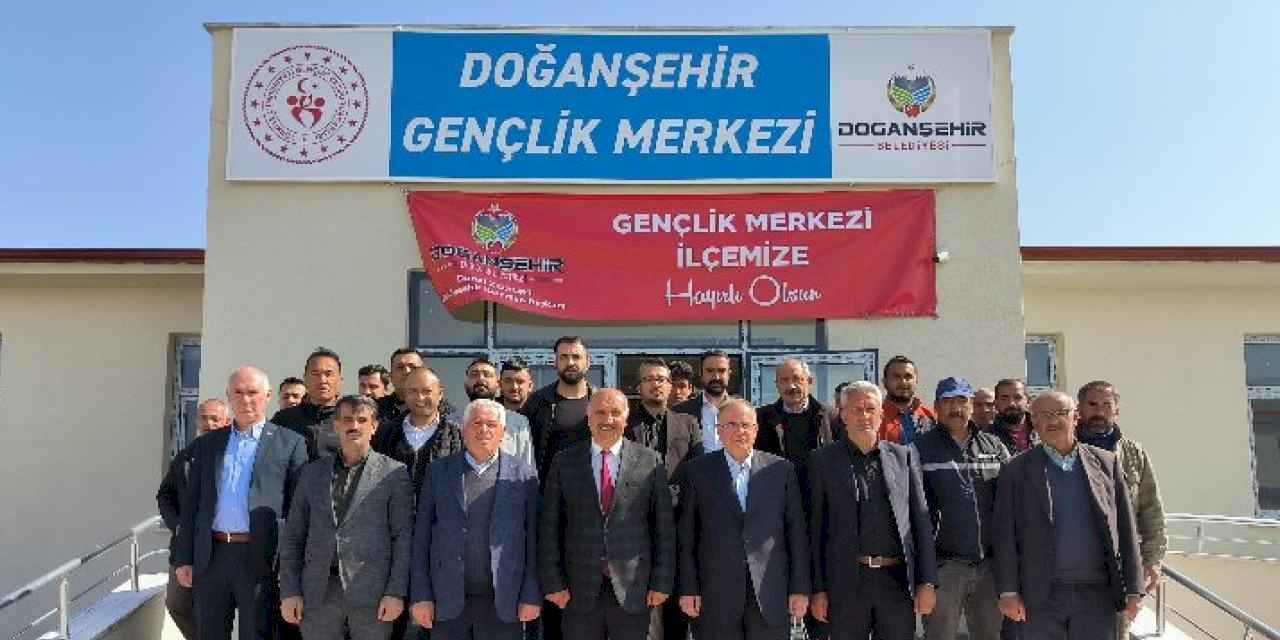 Doğanşehir'de toplu açılış töreni