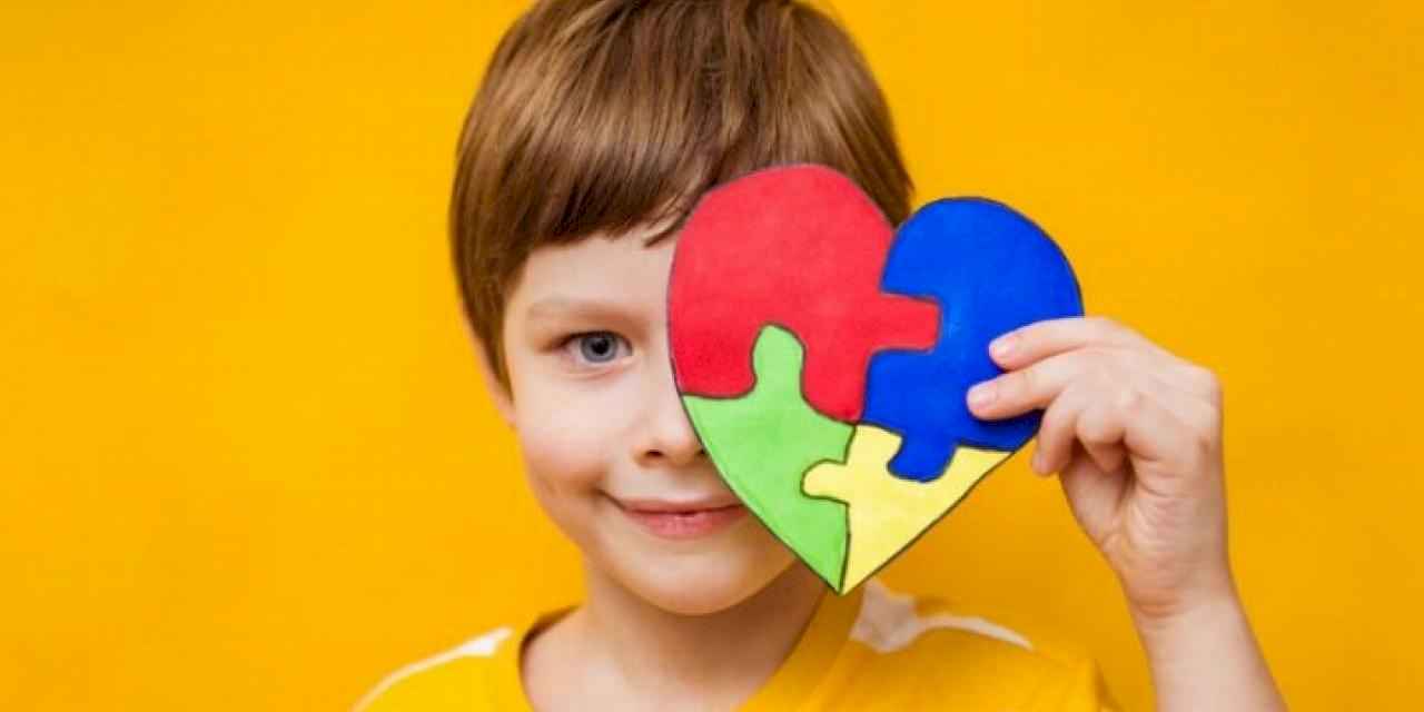 Otizme kırmızı ışık!