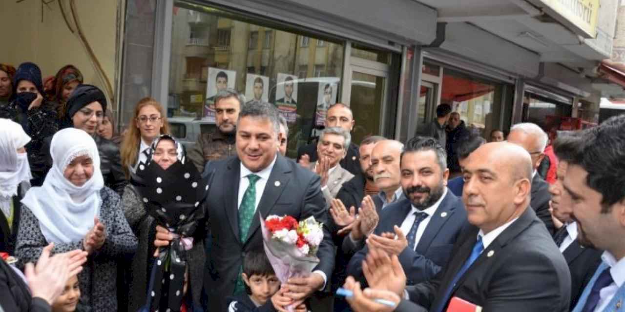 Yerli ve Milli Parti: Er geç iktidarız ama çok geç değil!