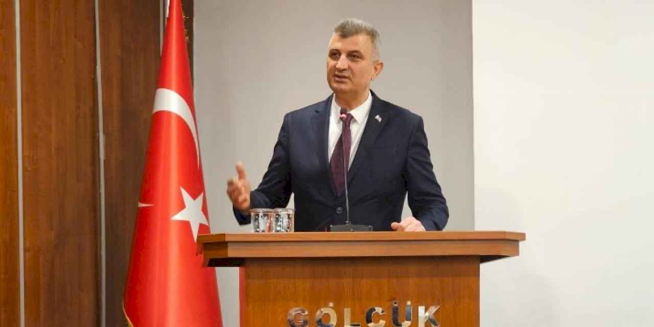 Başkan Sezer personeli ile bayramlaştı