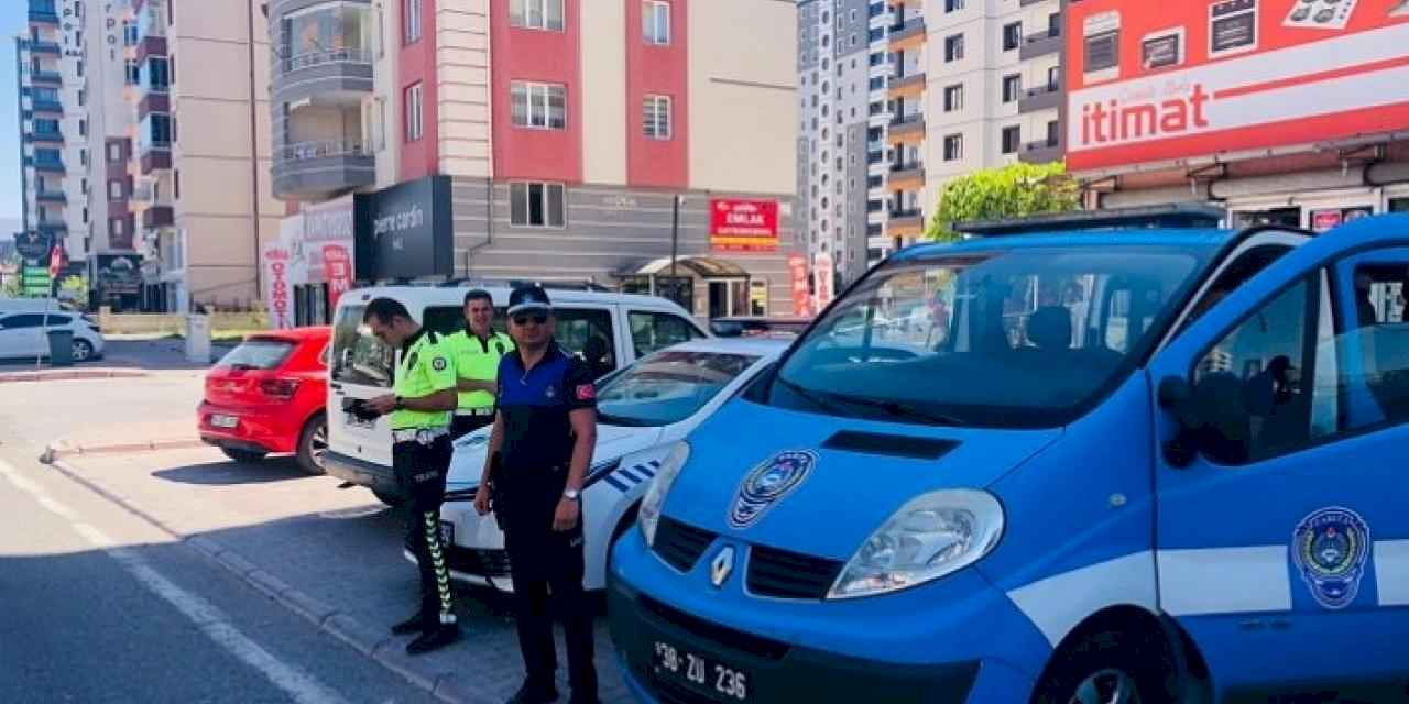 Kayseri zabıtası bayramda sahada
