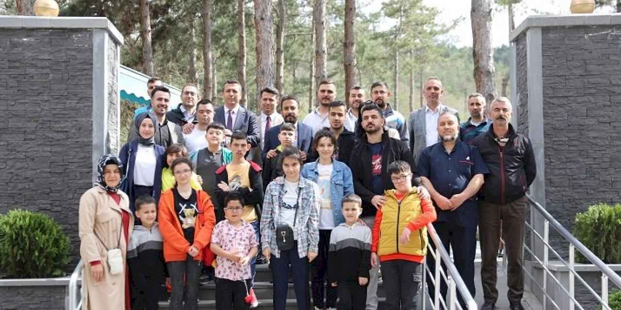 Kayseri'de Engelsiz Yaşam Merkezi Öğrencileri Polis Haftası’nda şehit polisleri unutmadı
