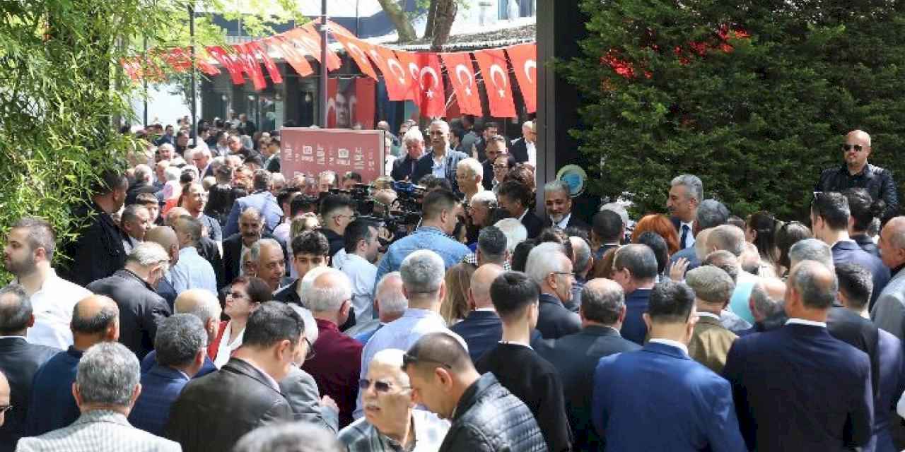 CHP Bursa'da gururlu bayramlaşma