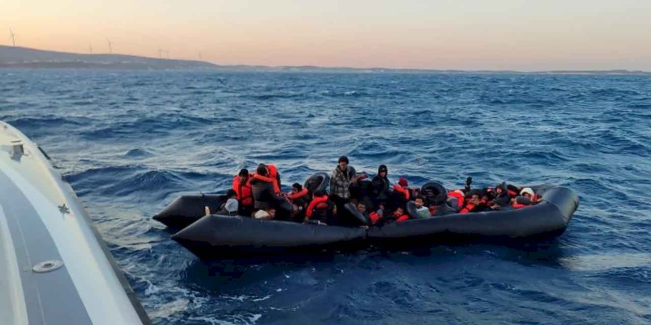 İzmir açıklarında 44 düzensiz göçmen kurtarıldı
