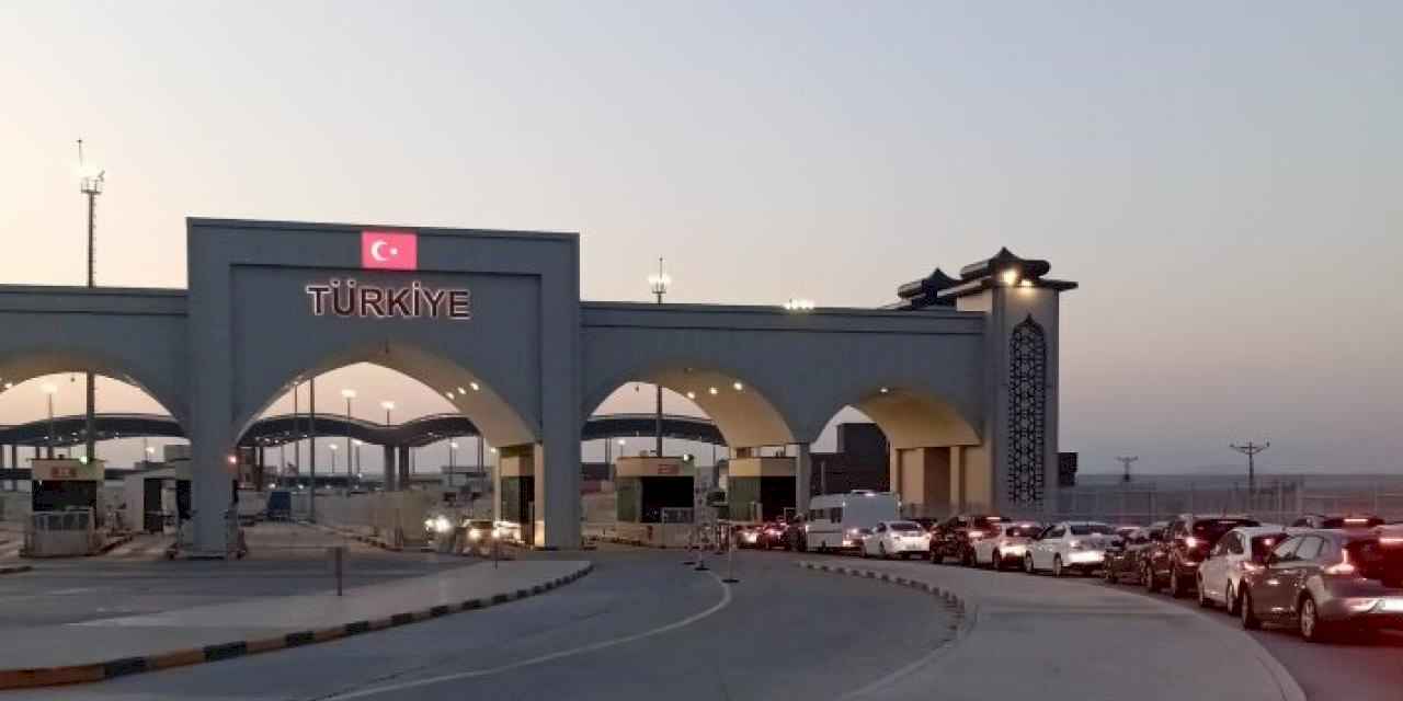 Sınır kapılarından çıkışlar 3'e katlandı!
