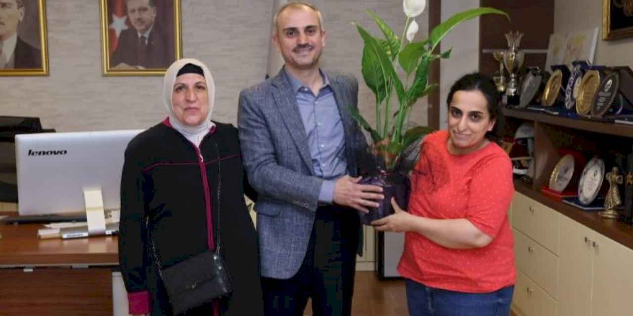 Çayırovalılardan Başkan Çiftçi’ye hayırlı olsun ziyareti