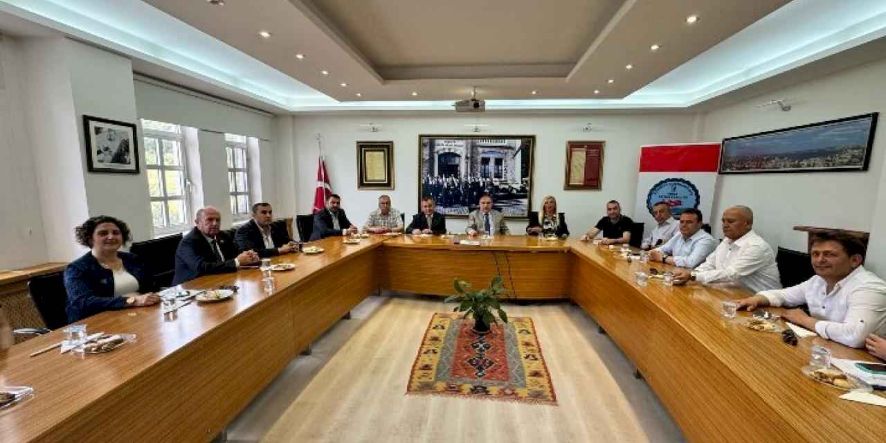 Muhtarlar, Kaymakam Türköz ile ilk toplantısını yaptı