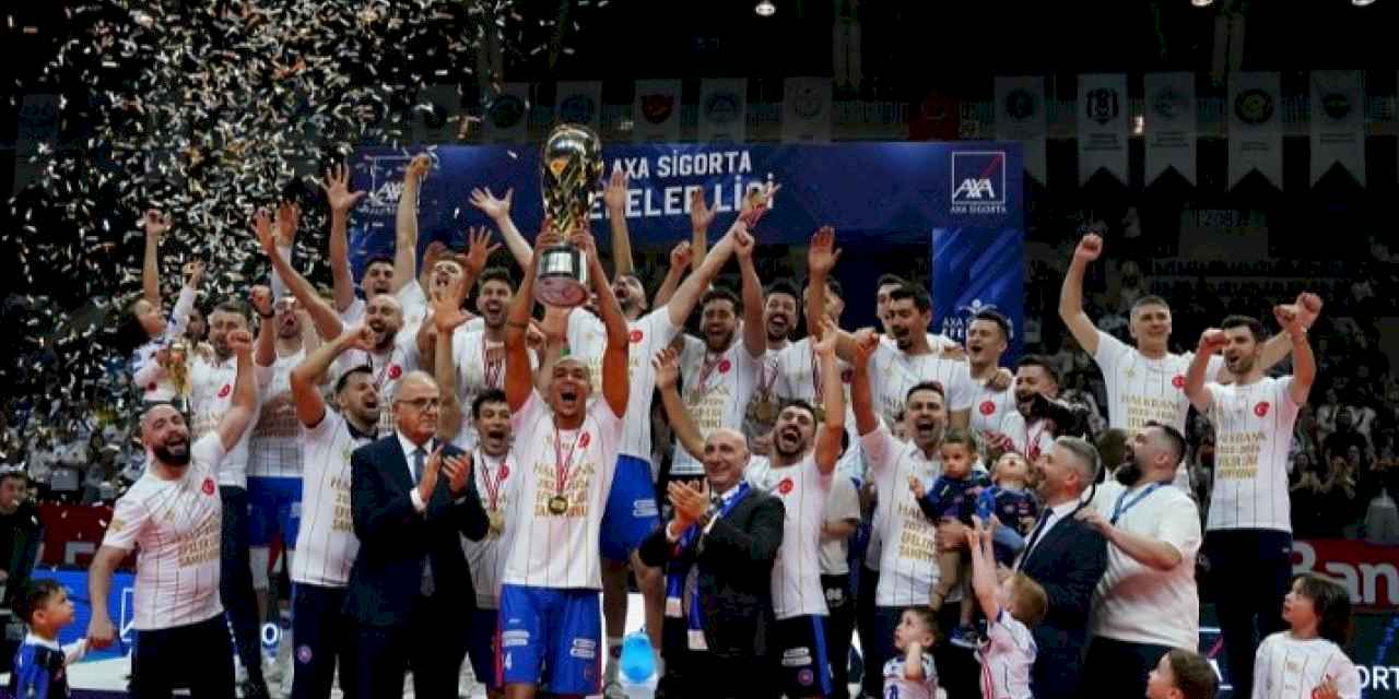 Efeler'in şampiyonu: Halkbank