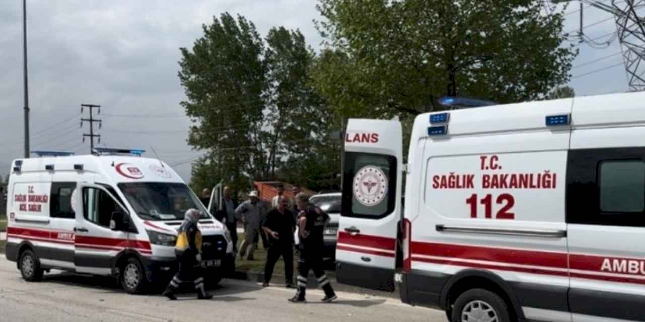 Düzce'de trafik kazası 3 yaralı